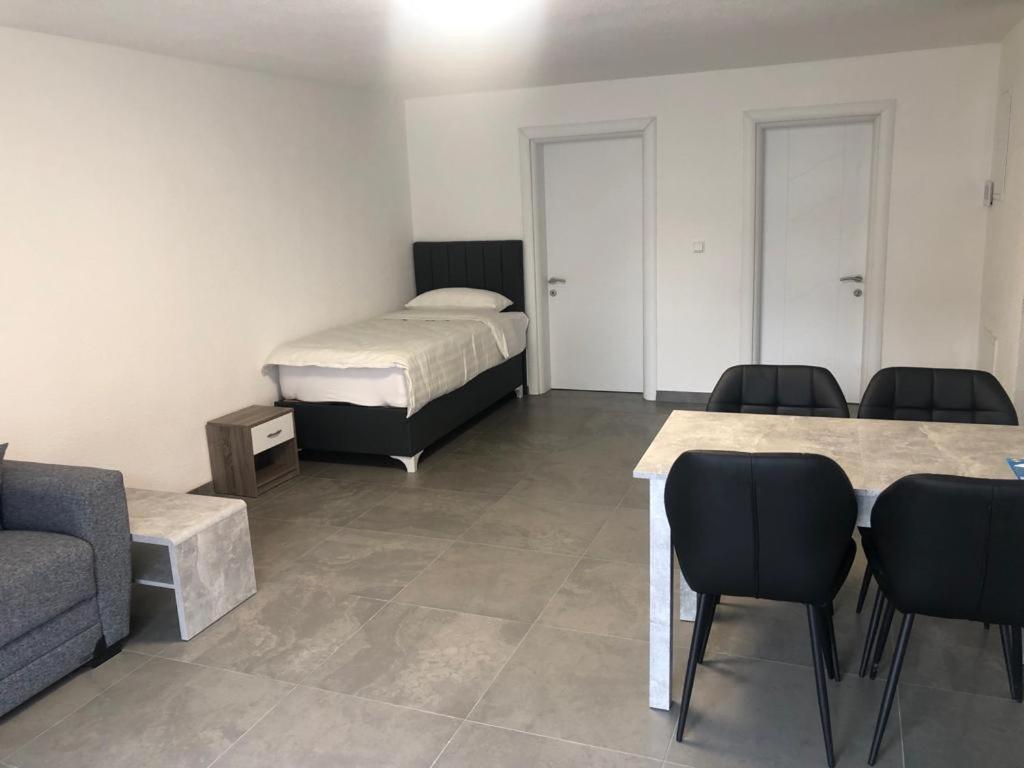 Erbacher Ferienwohnung 2 Erbach an der Danau Esterno foto